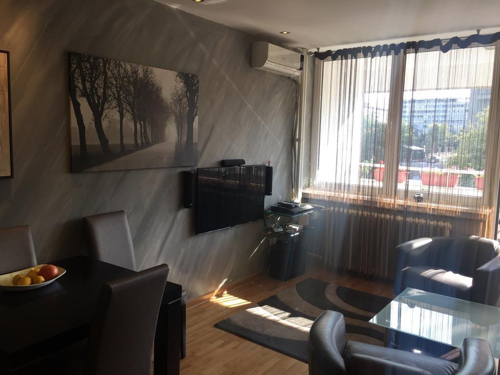 Lovely Apartment 베오그라드 외부 사진